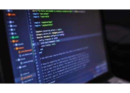 Quels sont les meilleurs langages pour développer un ERP ?