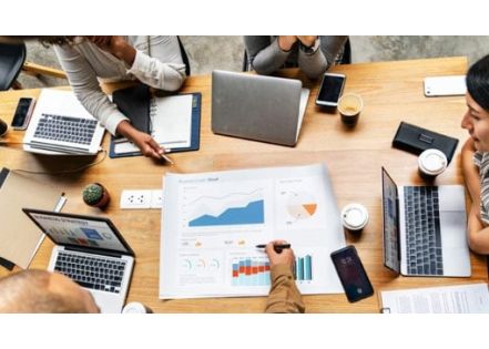 Déploiement logiciel ERP : comment mener à bien les réunions de travail ?