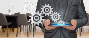 homme engrenage logiciel